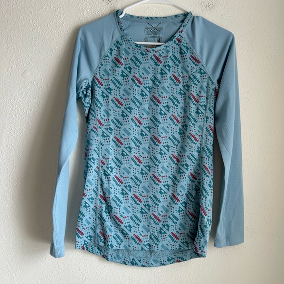 NWT Patagonia Capilene Midweight Cool to Cold Base Layer Icefall Blue Small $59 - Picture 2 of 9